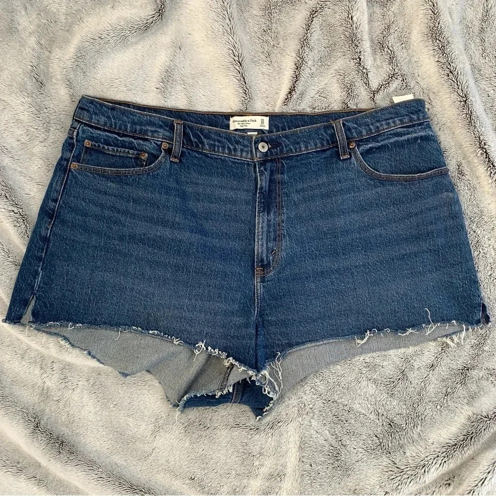 Abercrombie & Fitch Dark Wash Denim Cutoff Shorts